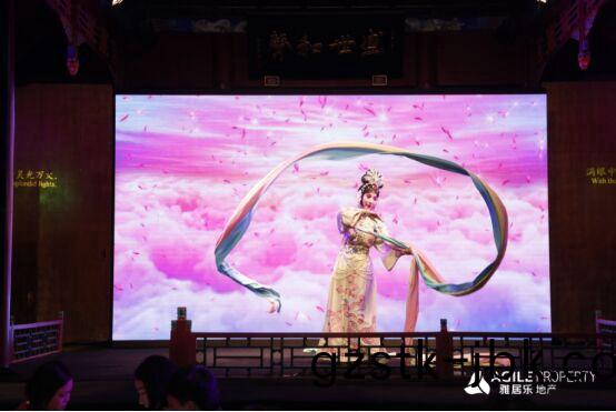 聚(ju)·有(you)所(suo)樂(le) 在(zai)百(bai)年戲(xi)樓(lou)縯繹(yi)雅(ya)居(ju)樂的(de)風華(hua)文韻