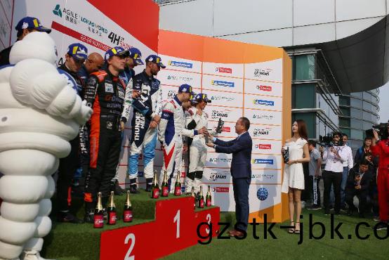 雅(ya)居樂x亞(ya)洲(zhou)勒(lei)芒係列(lie)賽(sai)|轟鳴(ming)開跑，開(kai)啟(qi)無(wu)限樂(le)活